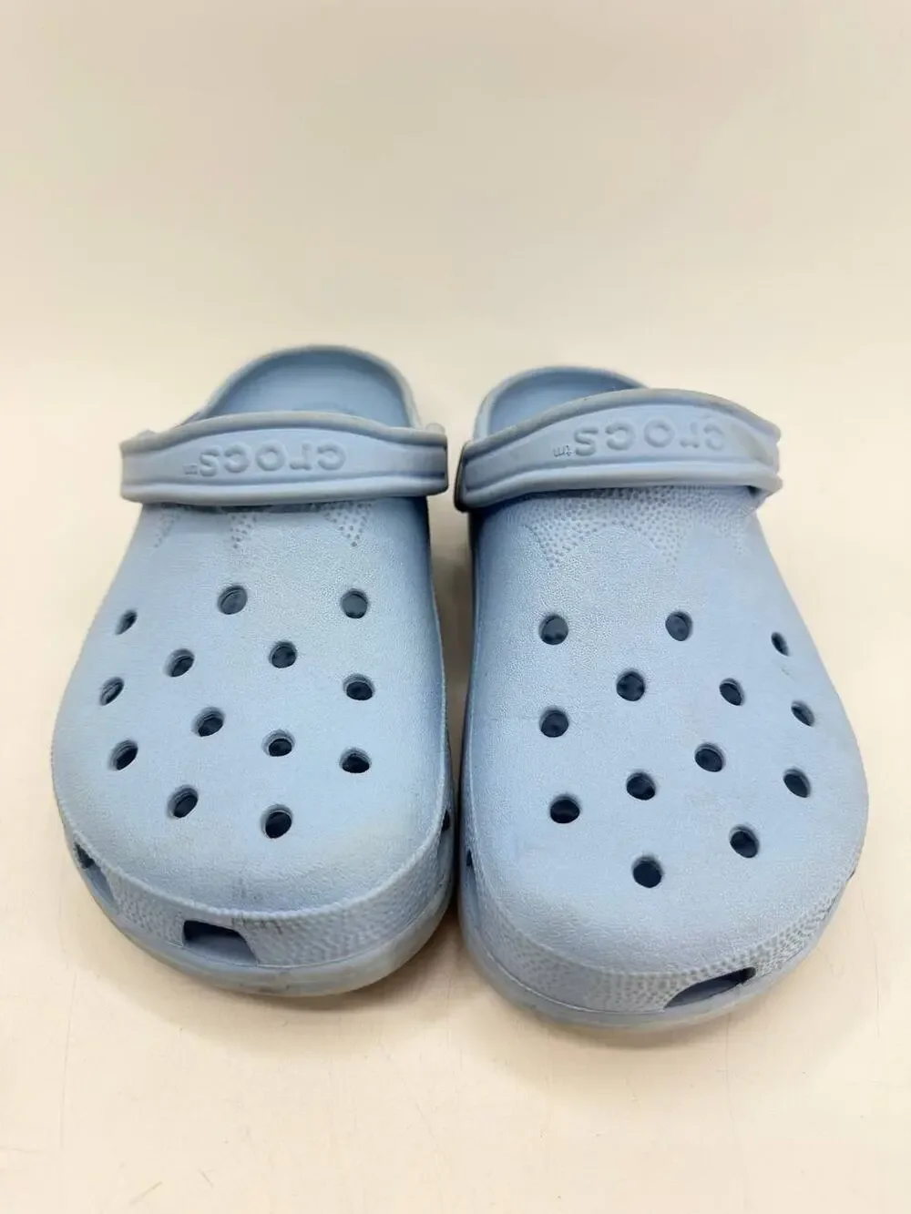 Crocs Classic Clogs Light Blue Unisex Slip On Comfort Shoes Size M8 W10 Used